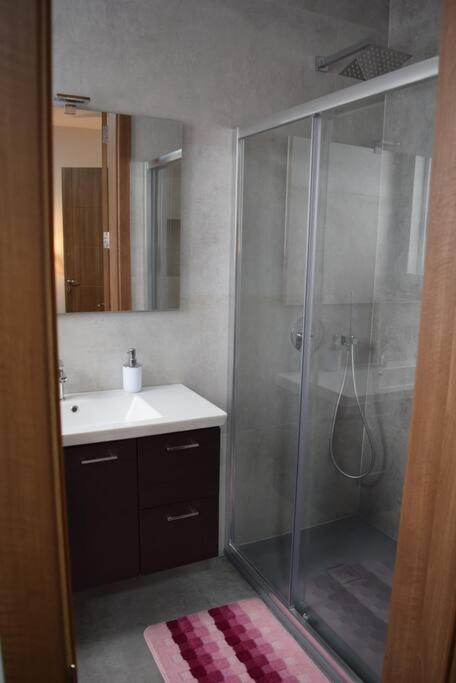 Lovely 3-Bedroom Apartment In L-Iklin Exterior foto